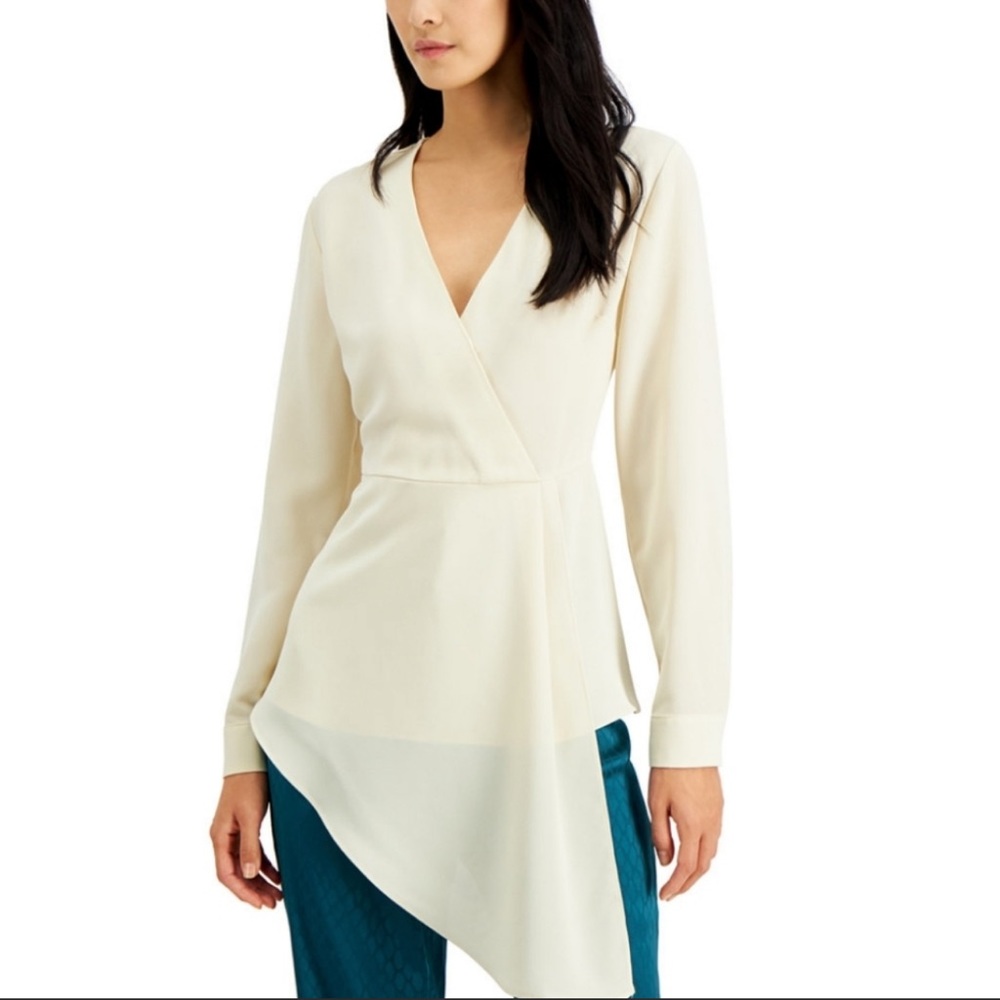 NWT Alfani Surplice Asymmetrical blouse 2X pure Ivory